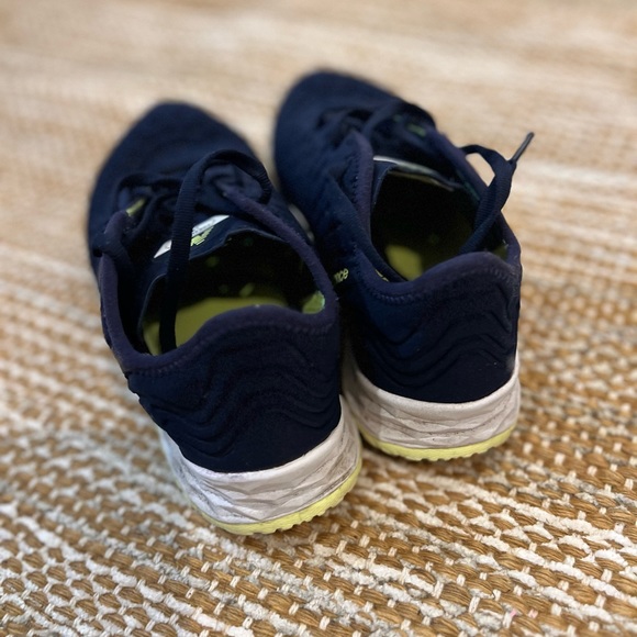 New Balance Fresh Foam Crush Womens Size 6 1/2 - Picture 8 of 8